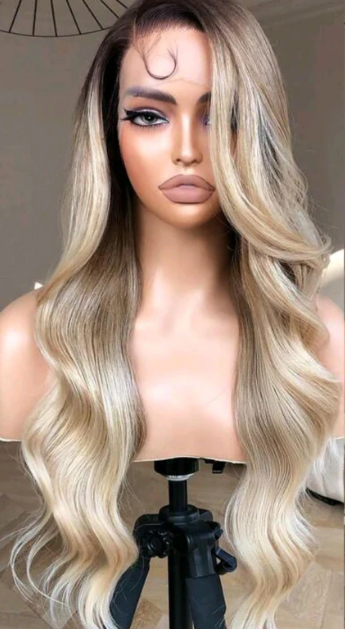 The Serena - Ombre blonde 28" body wave (human blend) high quality